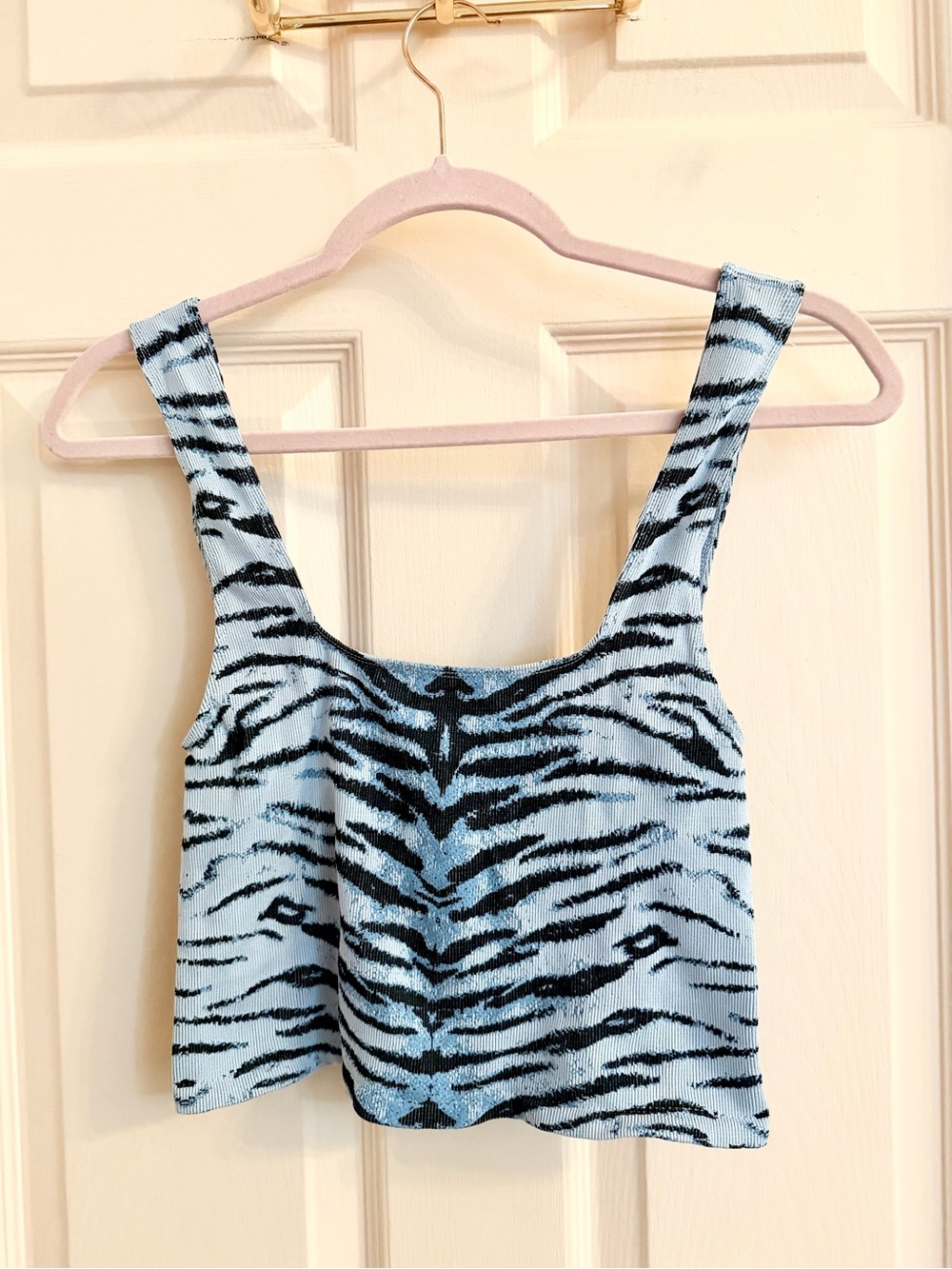 NWT Anthropologie blue tiger stripe stretch tank